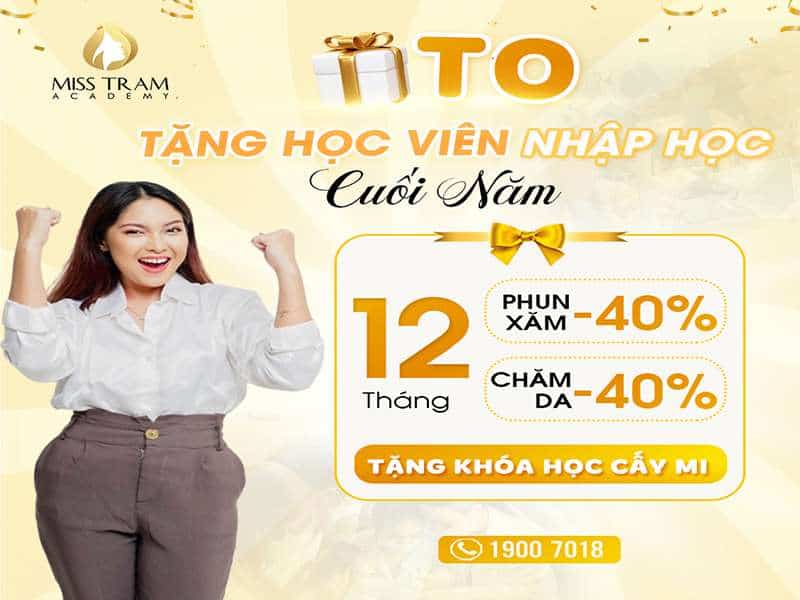 Cơn Mưa Quà Tặng Cho Học Viên Nhập Học Cuối Năm