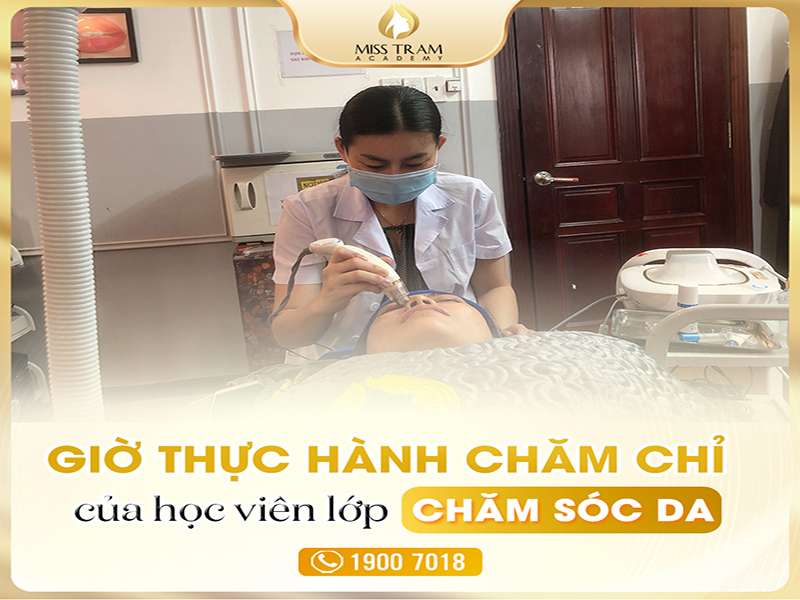 Khám Phá Giờ Học Thực Hành Của Lớp Chăm Da